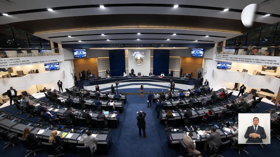 Asamblea ratifica cadena perpetua para casos de homicidios, violaciones y terrorismo