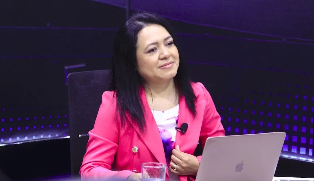 Cesia Rivas buscará candidatura a diputada por San Salvador