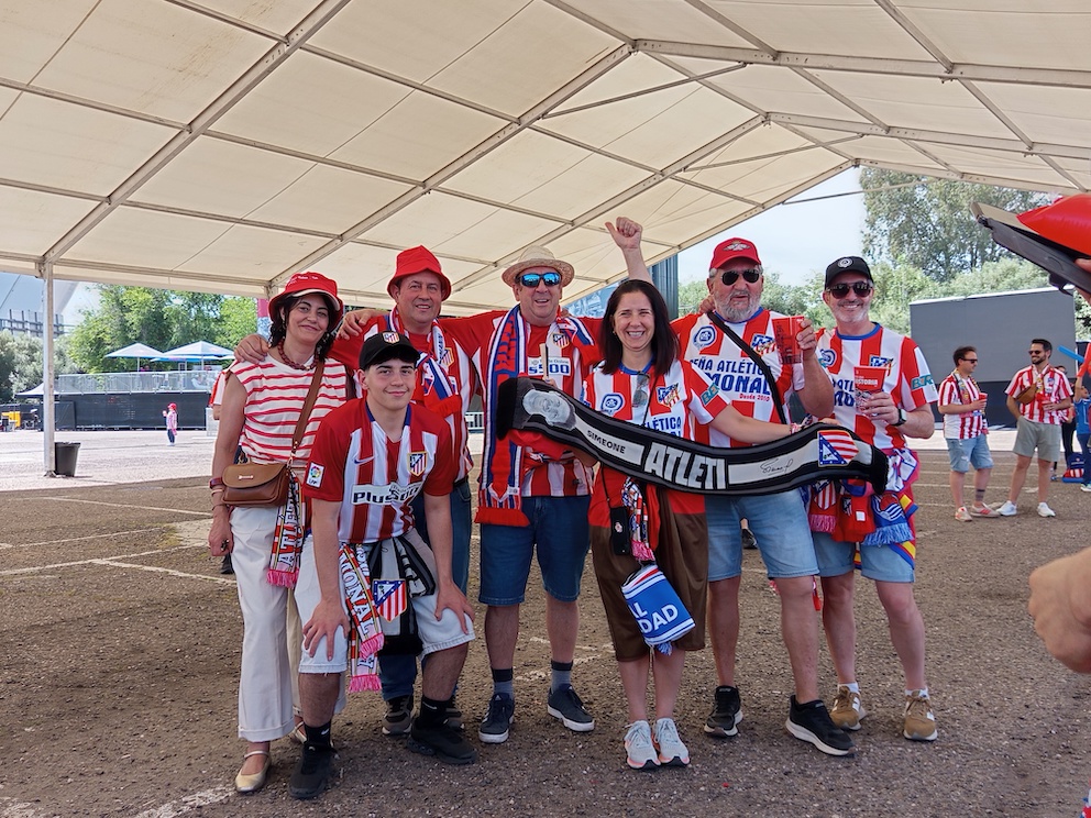 Con tridente en sus manos viajó desde Toledo para la final de la Copa del Rey