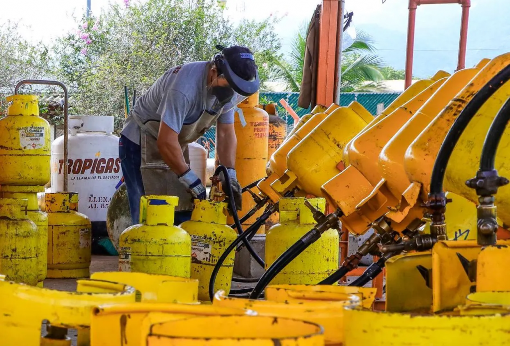 Diputados acuerdan prorrogar subsidio al gas licuado hasta mayo 2027