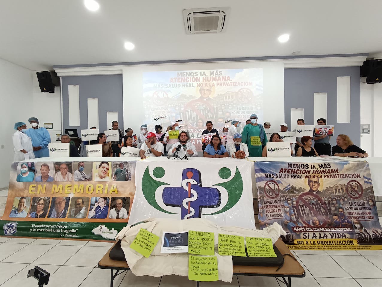 Amenazan con despedir al Dr. Aguirre tras denunciar desabastecimiento de medicamentos en el ISSS